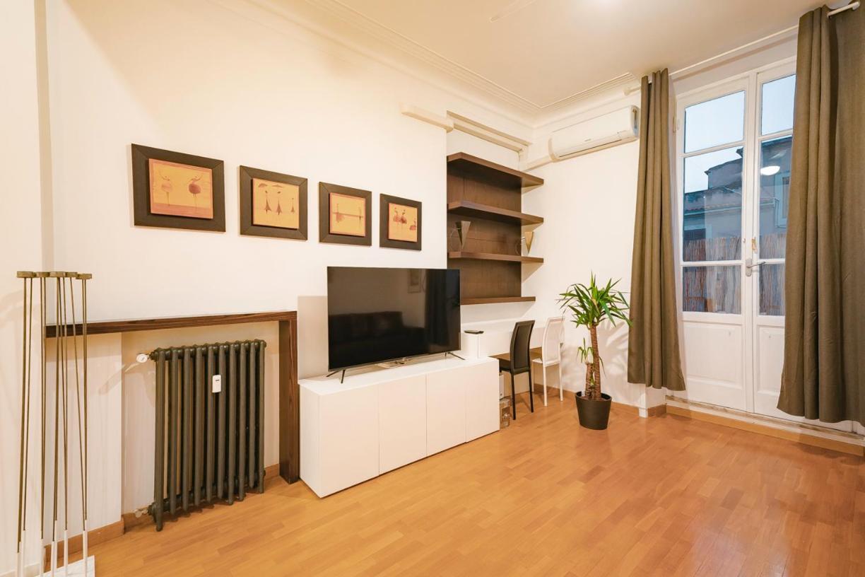 Rdr Tortona Rooms Řím Exteriér fotografie